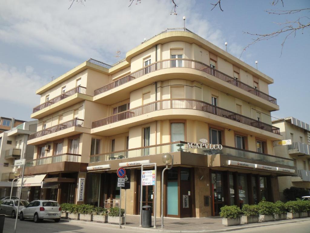 Отель Hotel Acapulco, Римини
