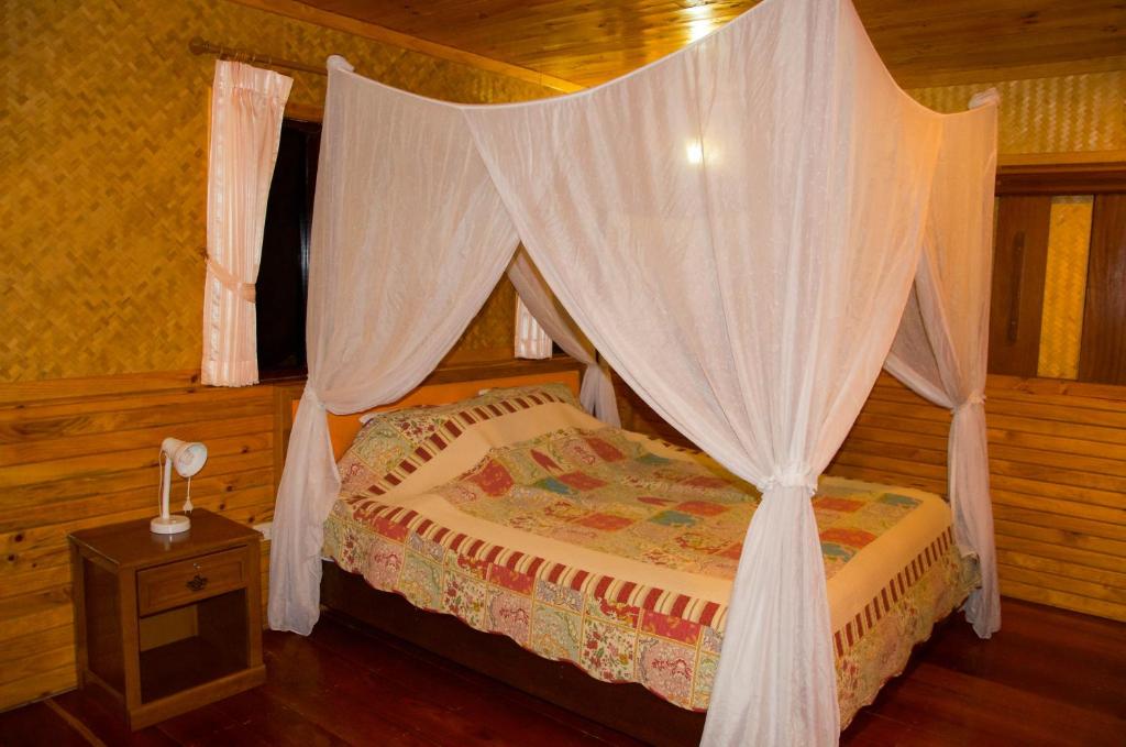 Двухместный (Двухместный номер Делюкс с 1 кроватью) курортного отеля Baan Soontree Resort, Чианграй