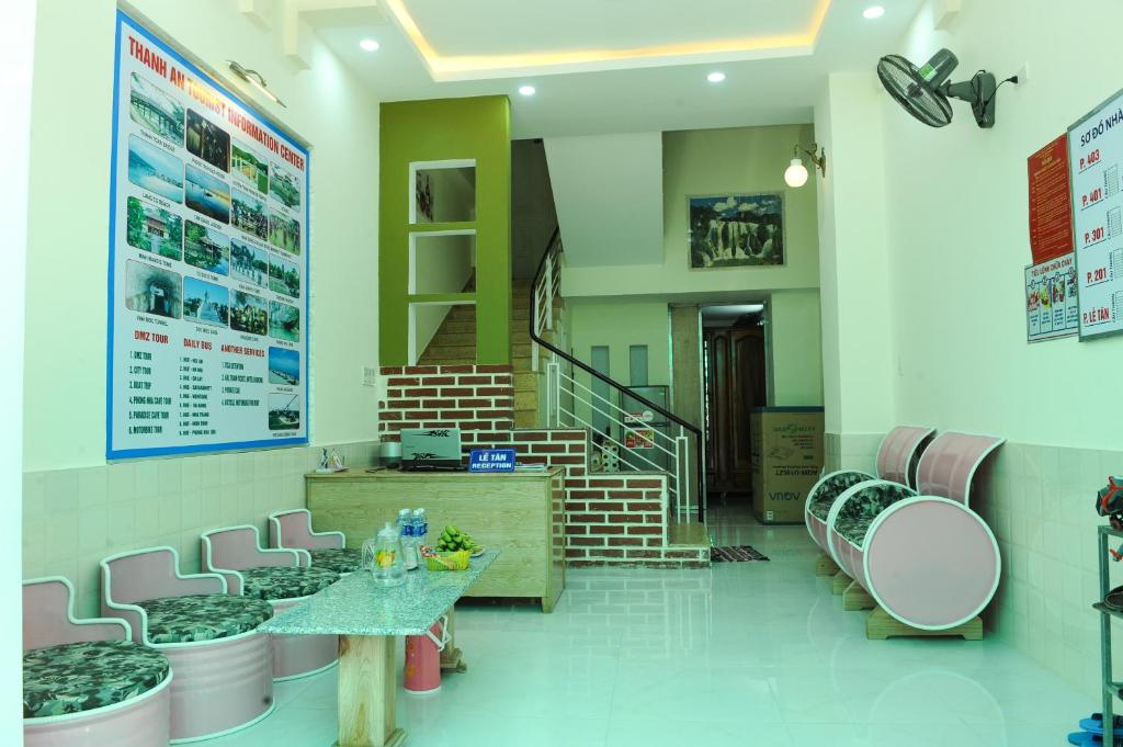 Двухместный (Двухместный номер с 2 отдельными кроватями и собственной ванной комнатой) гостевого дома Thanh An 3 Guesthouse, Хюэ