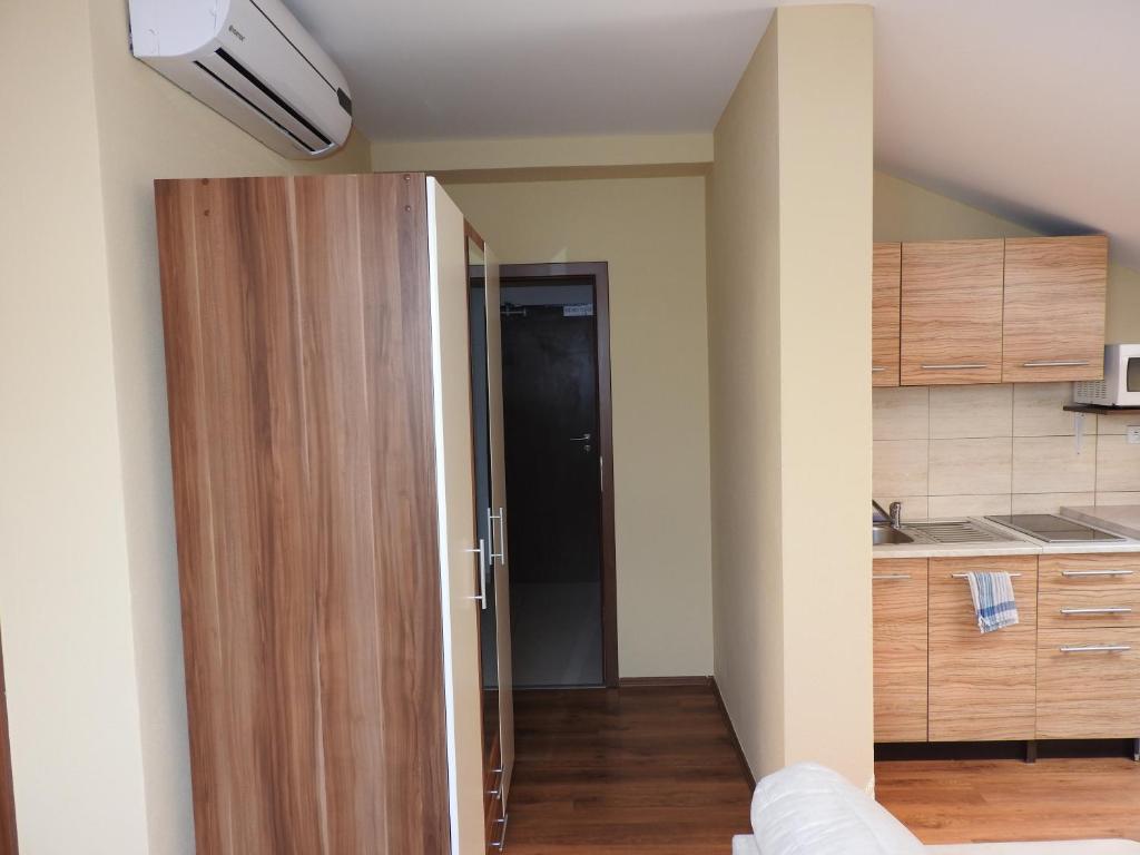 Апартаменты (Лофт), Fridrich apartman