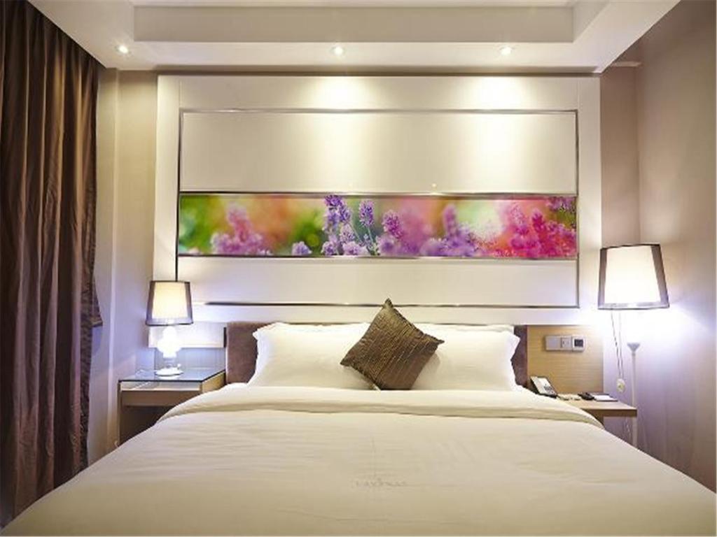 Двухместный (Двухместный номер бизнес-класса с 1 кроватью) отеля Lavande Hotel Guangzhou Tianhe Zhengjia Plaza, Гуанчжоу