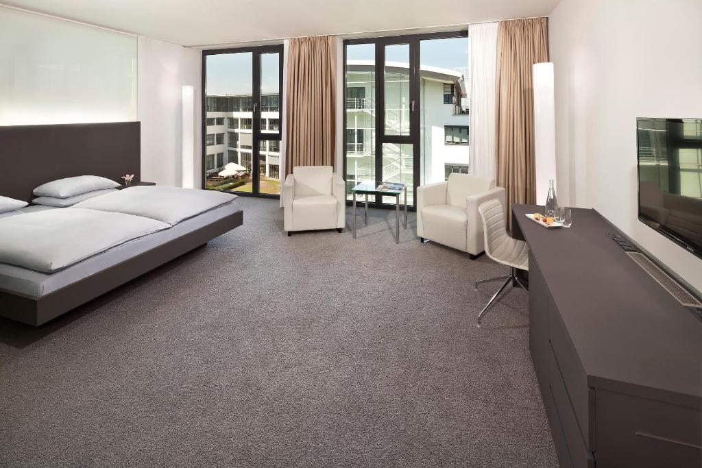 Трехместный (The Innside Premium Room - Xtra Space (3 Adults)) отеля Innside by Meliá Düsseldorf Derendorf, Дюссельдорф