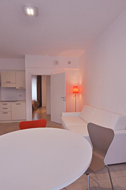 Апартаменты (Апартаменты с 1 спальней (для 5 взрослых)) апарт-отеля BB Hotels Aparthotel Visconti, Милан