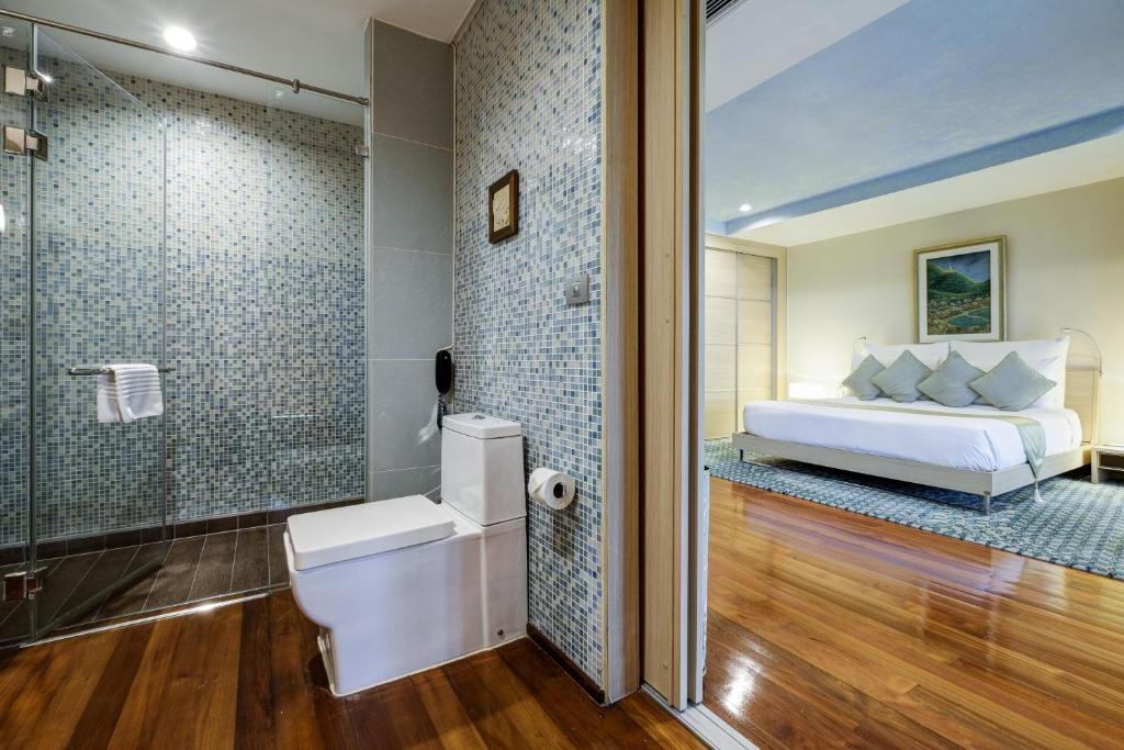 Двухместный (Двухместный номер Делюкс с 1 кроватью и балконом) курортного отеля Baan Souchada Resort & Spa, Сарабури