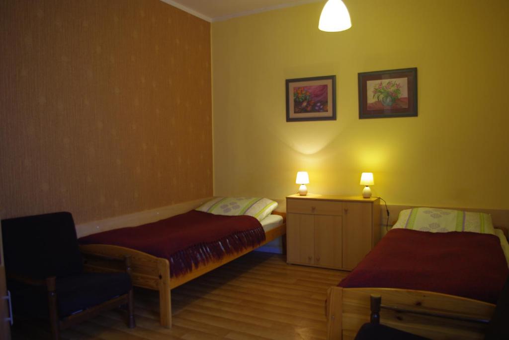 Двухместный (Бюджетный двухместный номер с 2 отдельными кроватями) отеля Zajazd Biały Dom, Слупск