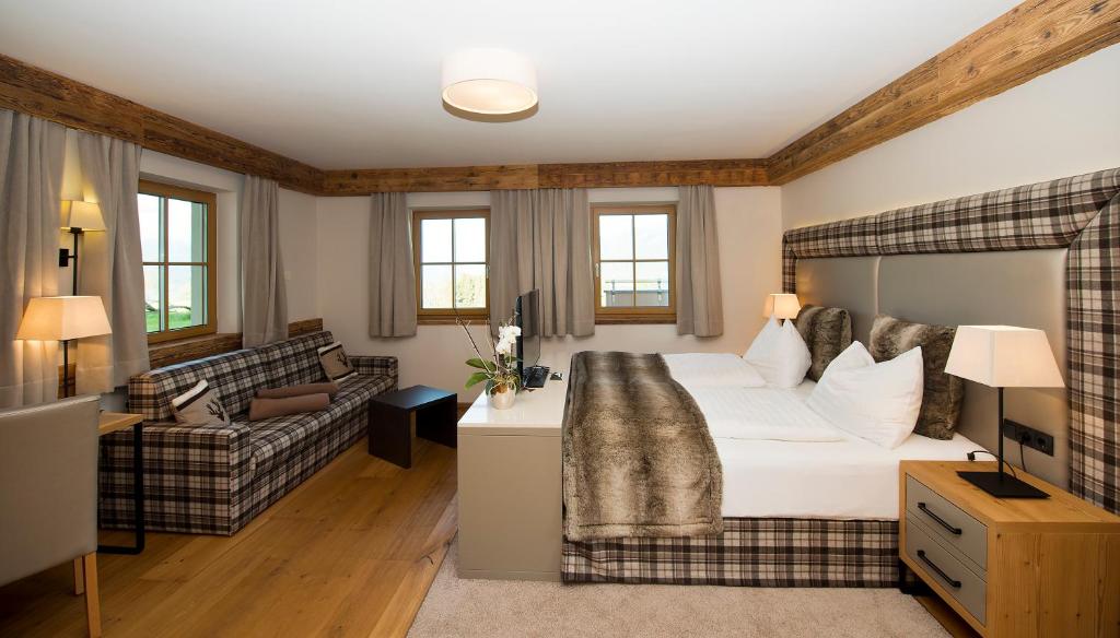 Двухместный (Двухместный номер Делюкс с 1 кроватью или 2 отдельными кроватями, вид на горы) отеля Hotel Winterbauer, Флахау