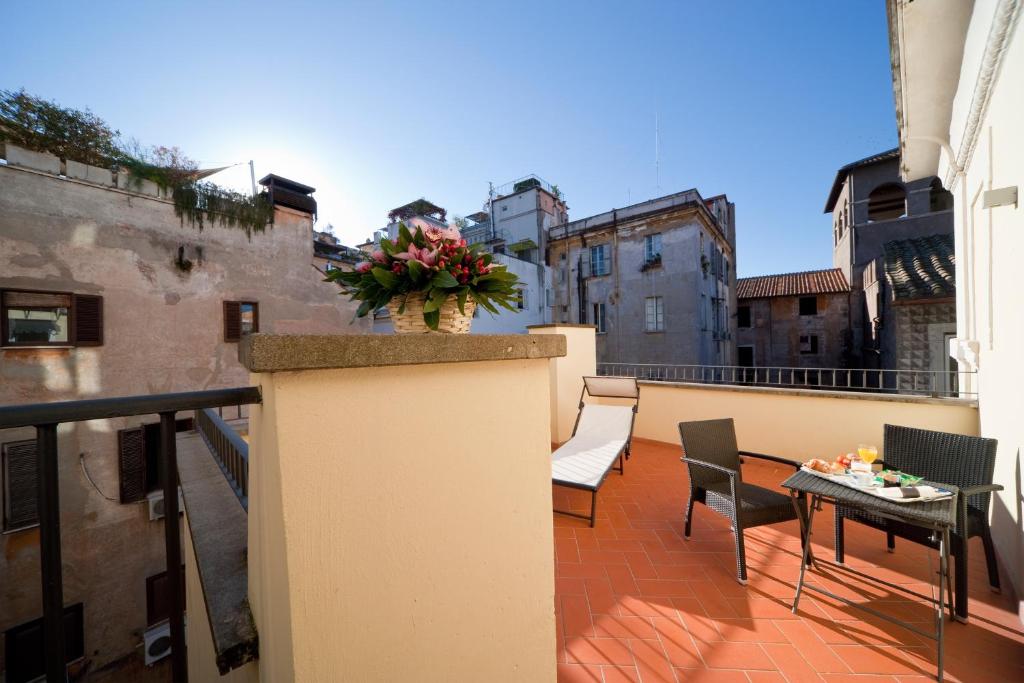 Сьюит (Улучшенный номер люкс (2 взрослых)) апартамента Navona Palace Residenze Di Charme, Рим