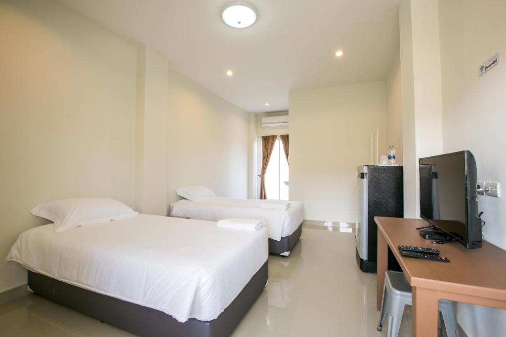 Двухместный (Двухместный номер с 1 кроватью или 2 отдельными кроватями) апарт-отеля J-House Phetchaburi, Пхетчабури