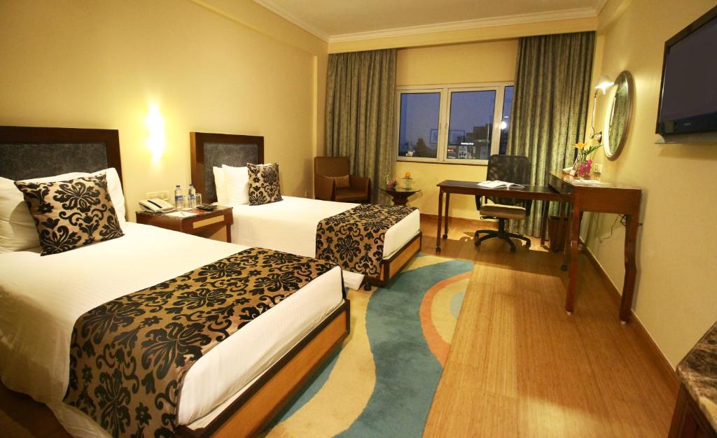 Двухместный (Двухместный номер Делюкс с 2 отдельными кроватями) отеля The Gateway Hotel Residency Road, Бангалор