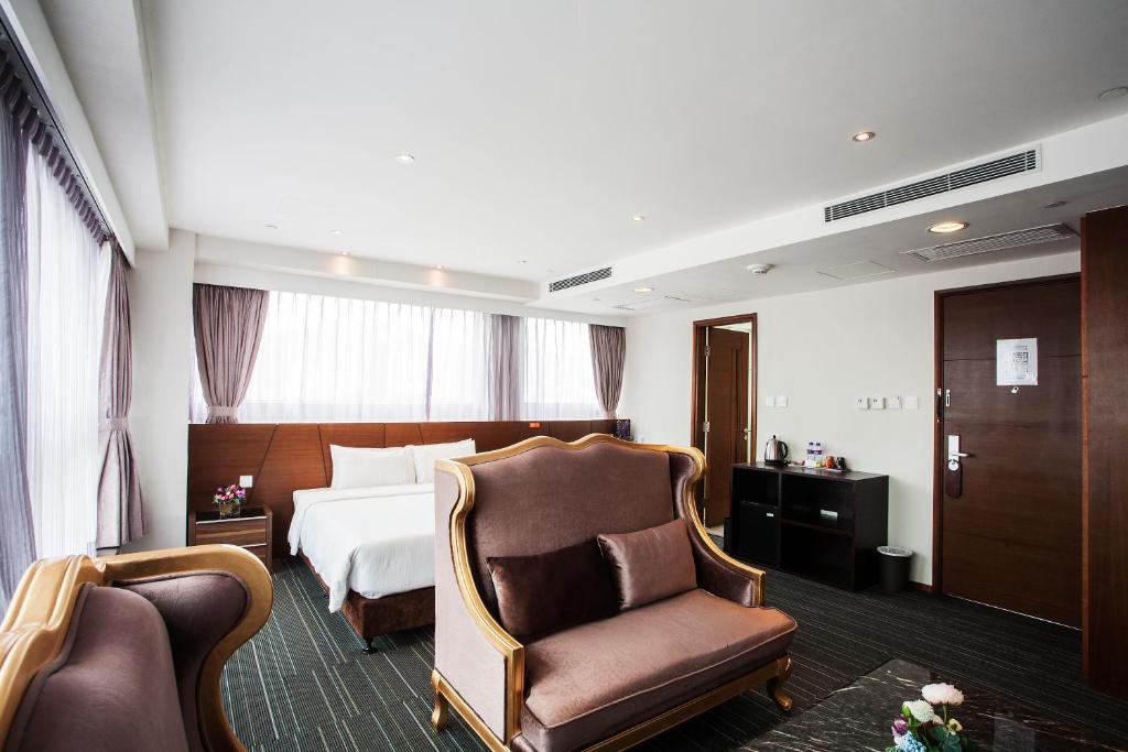 Сьюит (Люкс BOB с кроватью размера «king-size») отеля Le Prabelle Hotel, Гонконг (город)