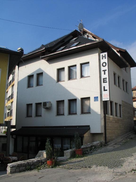 Отель Hotel Stari grad, Яжце