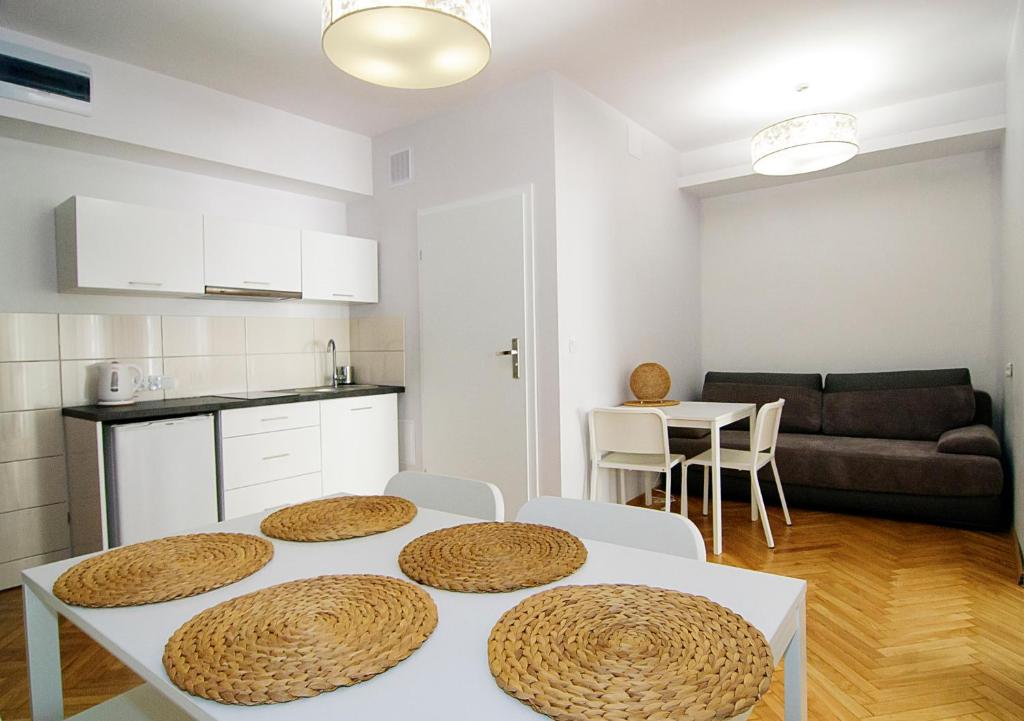 Апартаменты (Florianska Duza) апарт-отеля P&J Apartments Floriańska, Краков