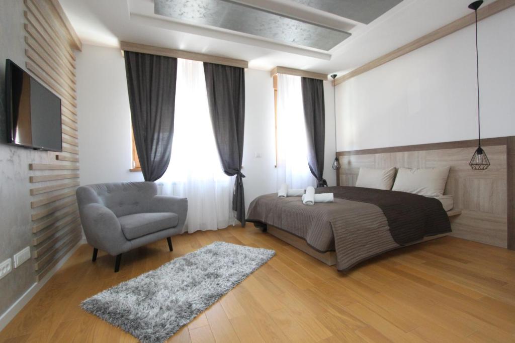 Квартира etnograf Белград. Белград новые дома комната. Dusica Belgrade Apartments Basement. Urosa Martinovica 9.