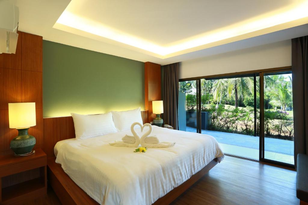 Двухместный (Улучшенный номер с видом на сад) отеля Beyond Resort Krabi, Краби