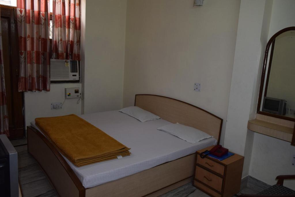 Двухместный (Двухместный номер Делюкс с 1 кроватью) отеля Hotel Raj Palace, Ришикеш
