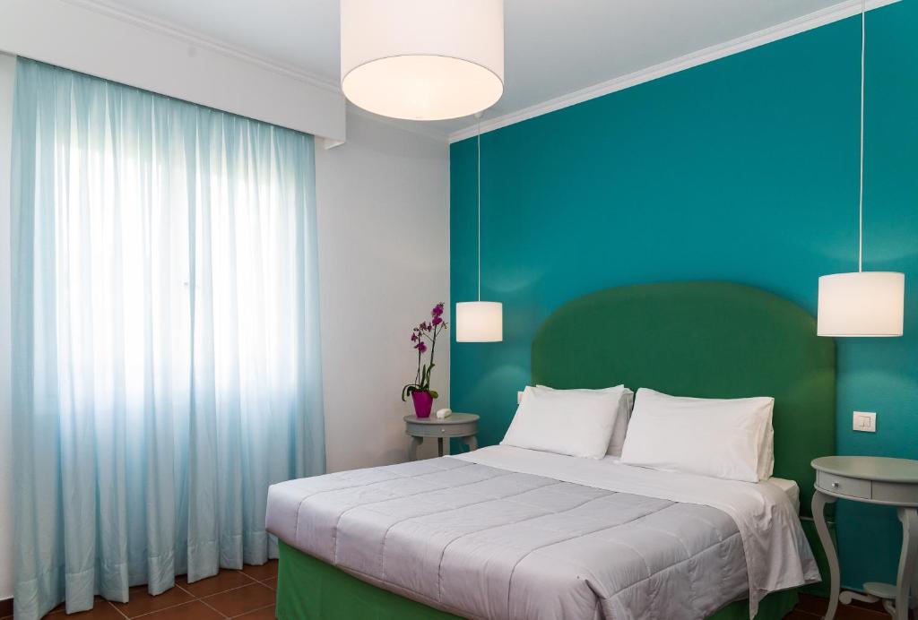 Двухместный (Улучшенный двухместный номер с 1 кроватью или 2 отдельными кроватями) отеля Keri Village & Spa by Zante Plaza (Adults Only), Керион