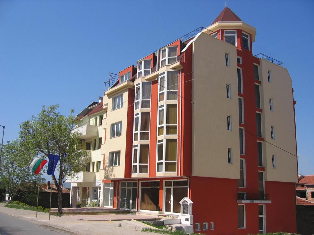 Отель Hotel Deva, Сандански