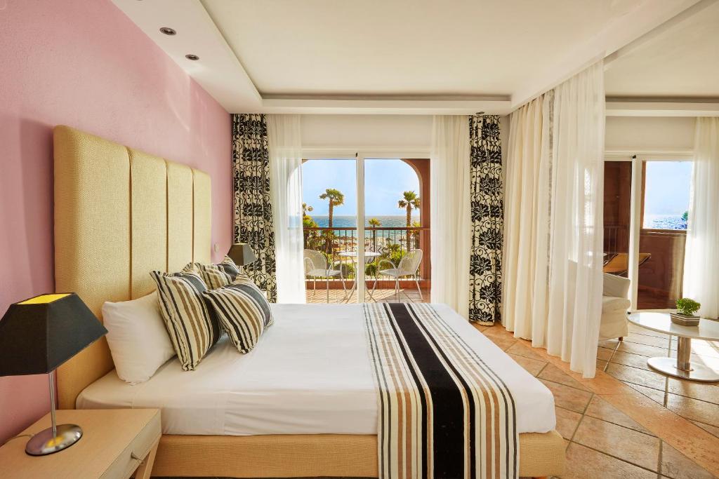 Сьюит (Суперлюкс с видом на море) курортного отеля Ilio Mare Hotel, Принос, Македония и Фракия