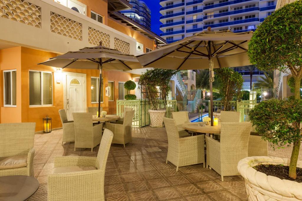 Двухместный (Двухместный номер с 1 кроватью или 2 отдельными кроватями и собственной ванной комнатой) отеля Sun Harbour Boutique Hotel, Майами-Бич