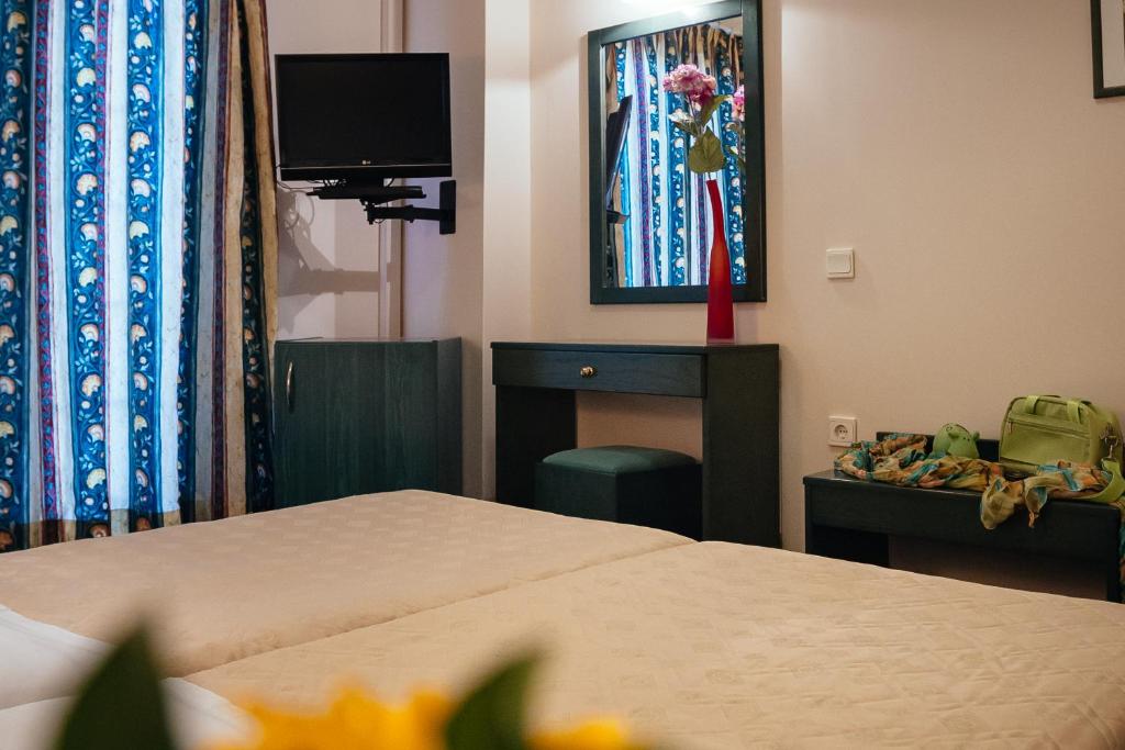 Двухместный (Двухместный номер с 2 отдельными кроватями - Первый этаж) отеля Ignatia Hotel, Нафплион