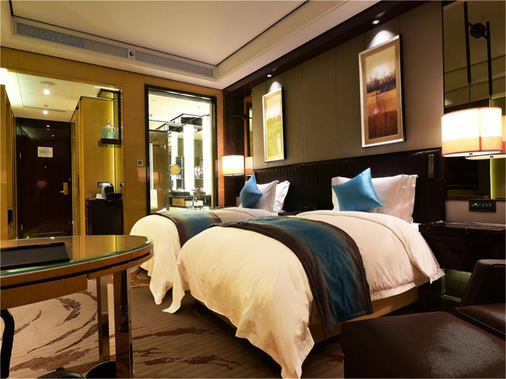 Двухместный (Deluxe Twin Room-China Mainland citizens with Chinese ID card only), Tylfull Hotel