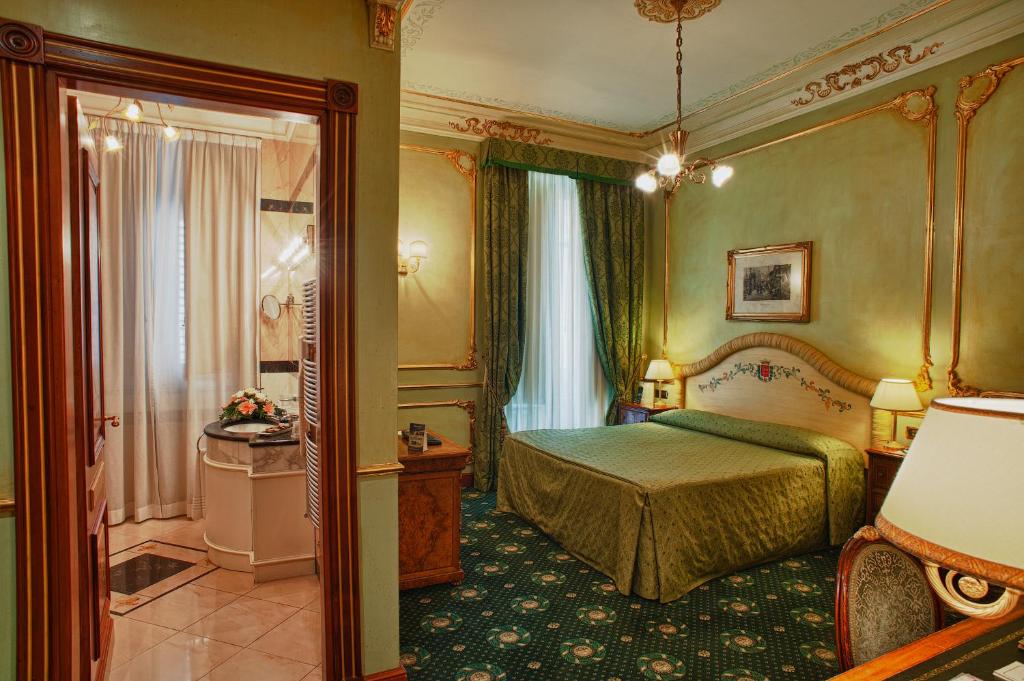Трехместный (Улучшенный трехместный номер) отеля Grand Hotel Wagner, Палермо