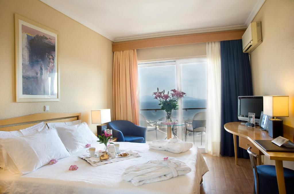 Двухместный (Классический двухместный номер с 1 кроватью или 2 отдельными кроватями с видом на море) отеля Egnatia City Hotel & Spa, Кавала