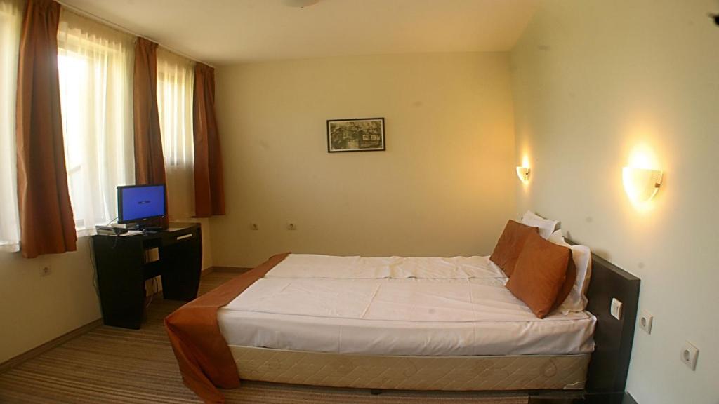 Двухместный (Двухместный номер с 2 отдельными кроватями) отеля Spa Hotel Planinata, Рибарица
