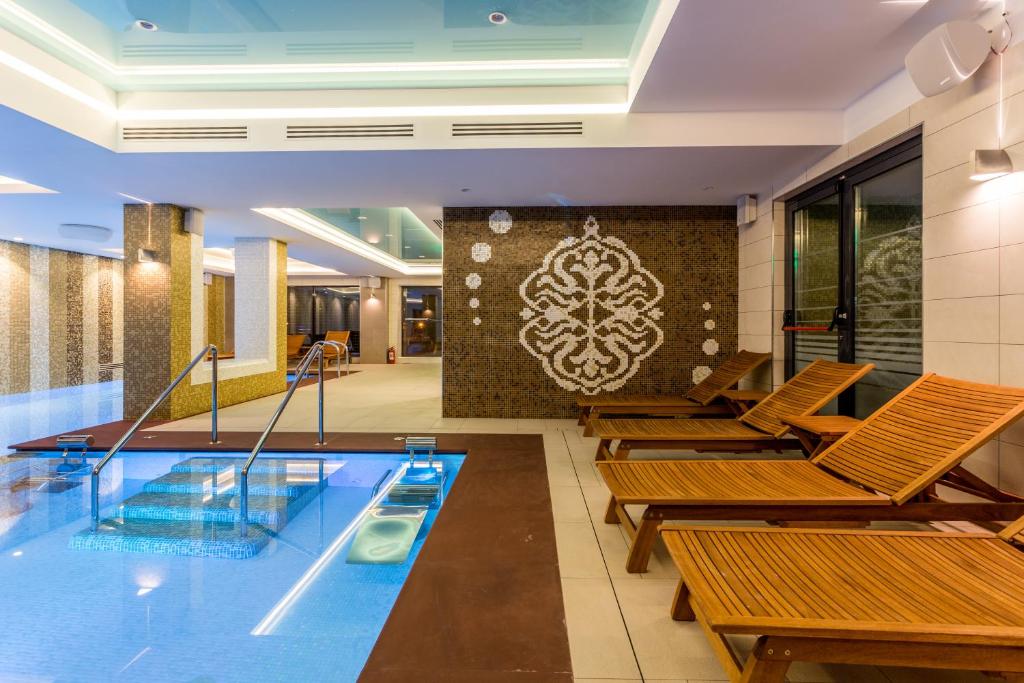New Splendid Hotel & Spa - Adults Only (+16), Мамая