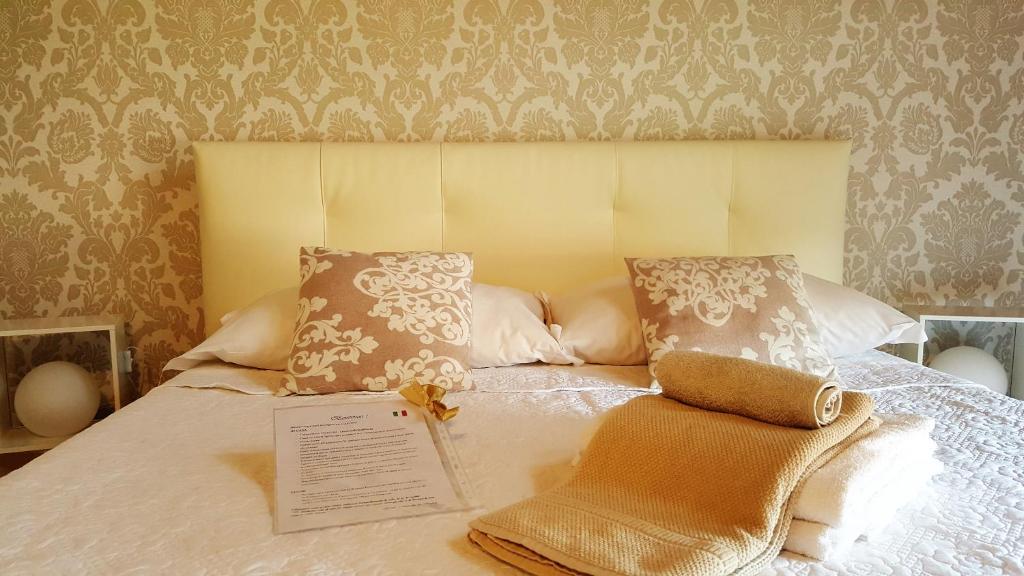 Двухместный (Двухместный номер с 1 кроватью и общей ванной комнатой) гостевого дома Donizetti Royal, Бергамо