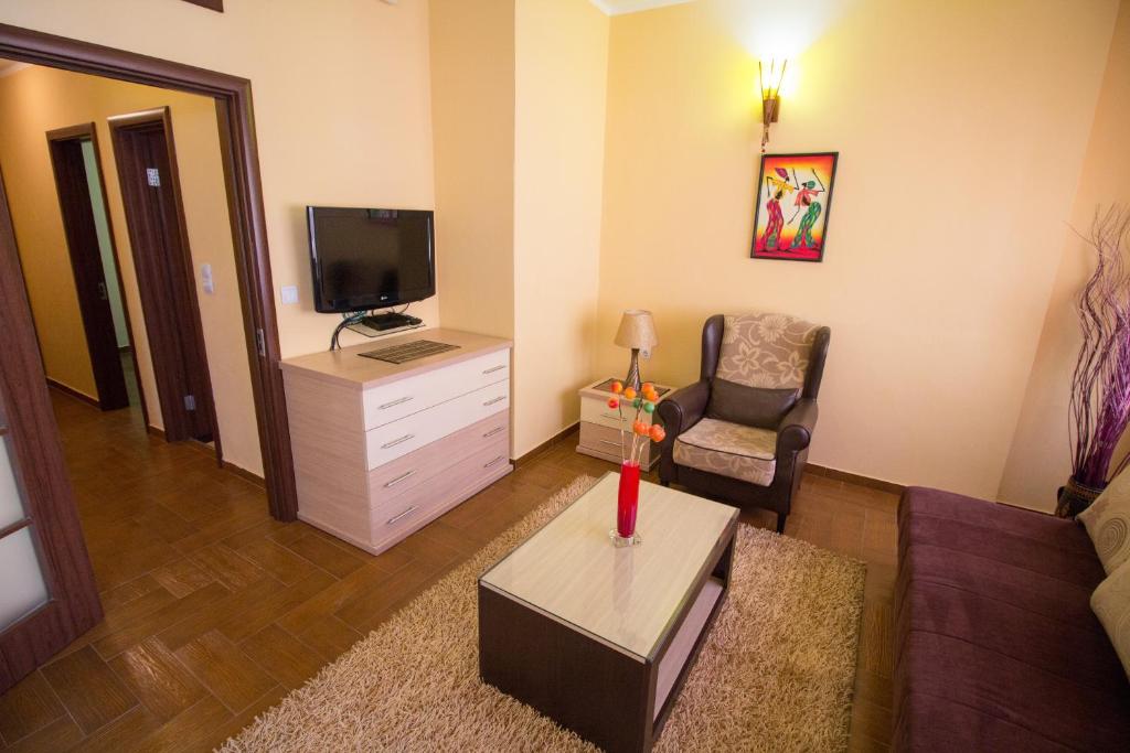Апартаменты (Роскошные апартаменты с 1 спальней) апартамента Apartments Kaludjerovic, Ульцинь