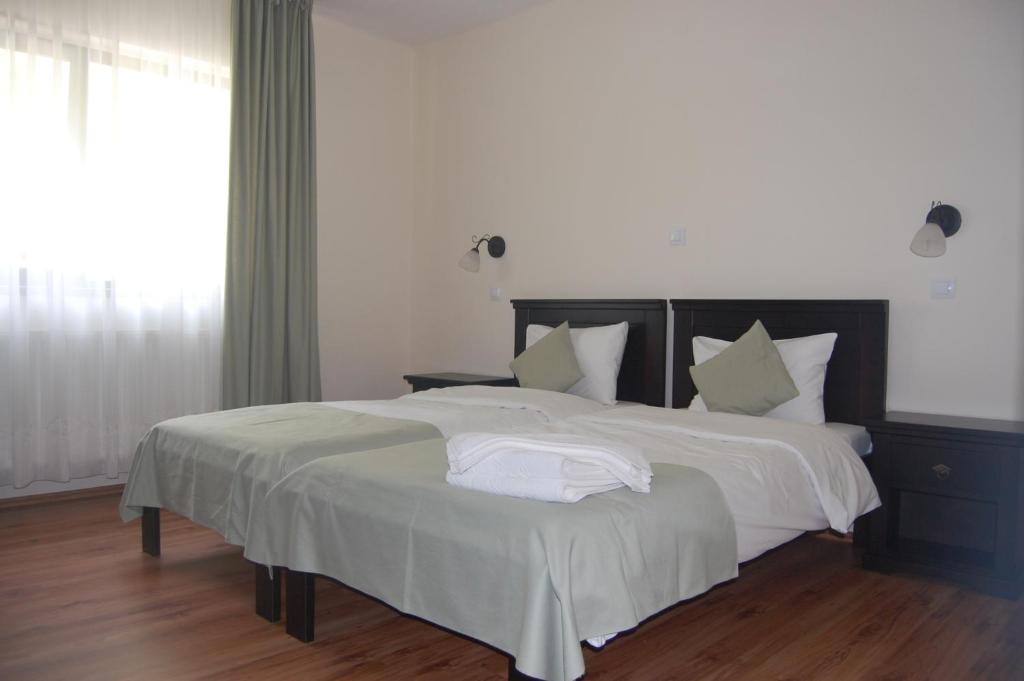 Двухместный (Двухместный номер с 1 кроватью или 2 отдельными кроватями) отеля Complexul Turistic Cheile Butii, Петрошани