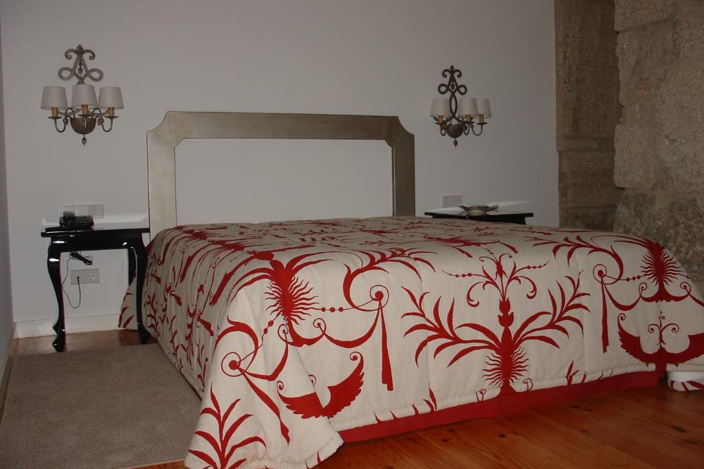 Двухместный (Двухместный номер «Премиум» с 1 кроватью) отеля Hotel Convento dos Capuchos, Монсан