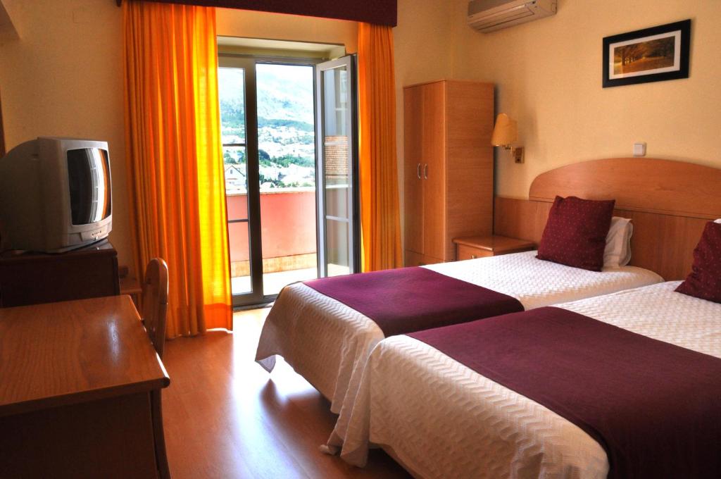 Двухместный (Двухместный номер с 2 отдельными кроватями) отеля Hotel Solneve, Ковильян