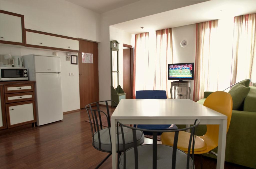 Апартаменты (Апартаменты 8 с 2 спальнями), Mosilor Apartments