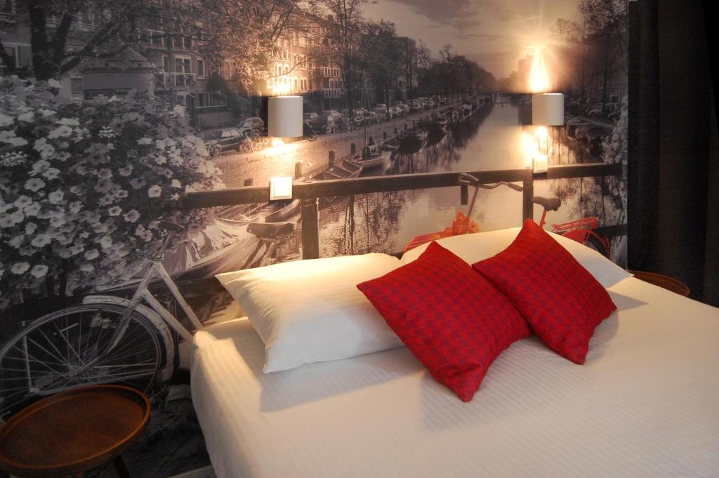 Двухместный (Двухместный номер Делюкс с 1 кроватью) отеля Prinsenhotel, Амстердам