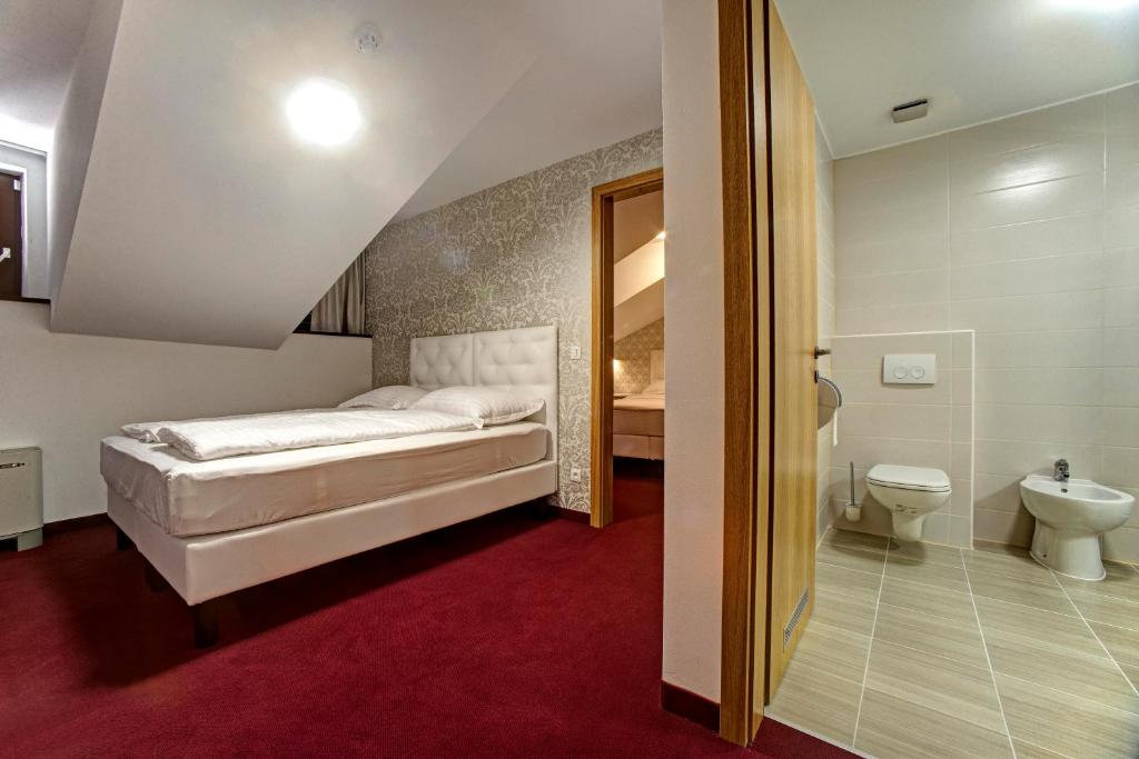 Апартаменты (Апартаменты с 2 спальнями) отеля Hotel Skradinski Buk, Скрадин