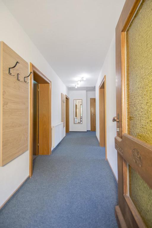 Номер (Дом для отпуска), Ferienwohnung Pension Tirol