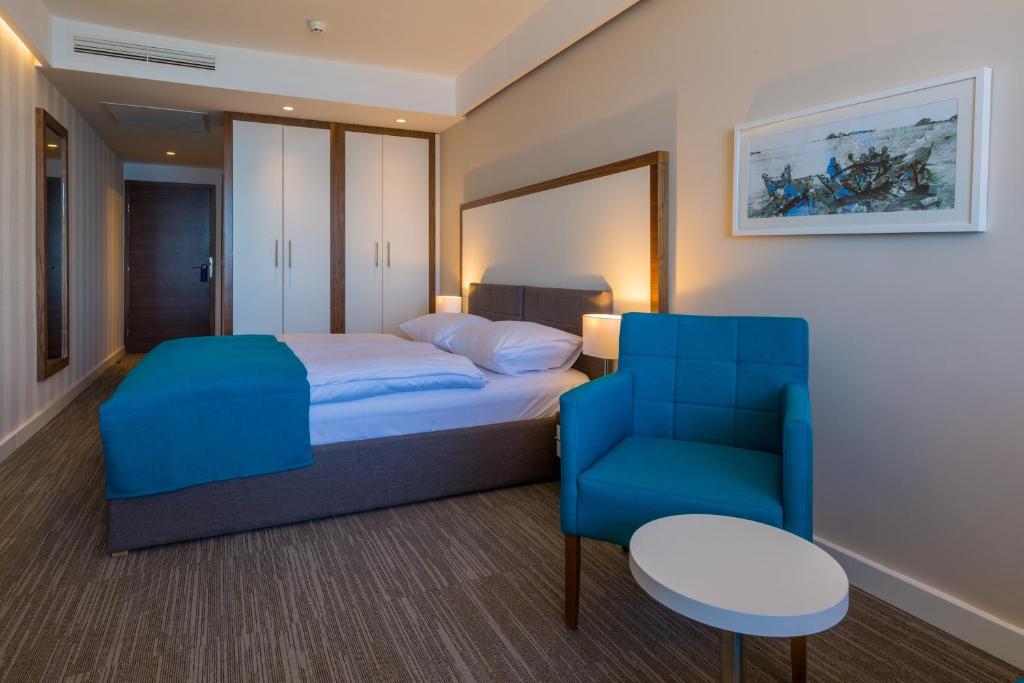 Двухместный (Стандартный двухместный номер с 1 кроватью или 2 отдельными кроватями и балконом) отеля Hotel Katarina, Селце