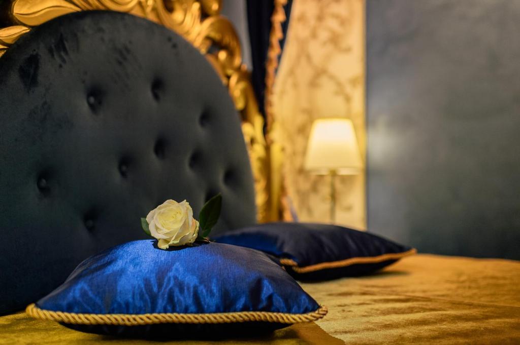 Двухместный (Номер Делюкс с кроватью размера «king-size») отеля Belle Epoque Boutique Villa, Констанца