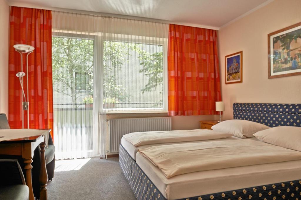 Двухместный (Двухместный номер с 1 кроватью) гостевого дома Hotel-Pension Elfi, Гамбург