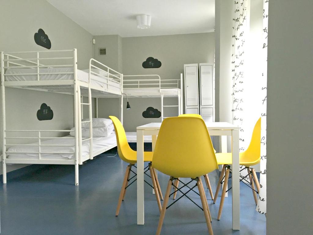 Номер (Кровать в общем 8-местном номере), Cloud Hostel