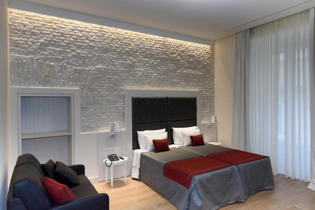 Трехместный (Роскошный двухместный номер с дополнительной кроватью) отеля Navona Luxury Guesthouse, Рим