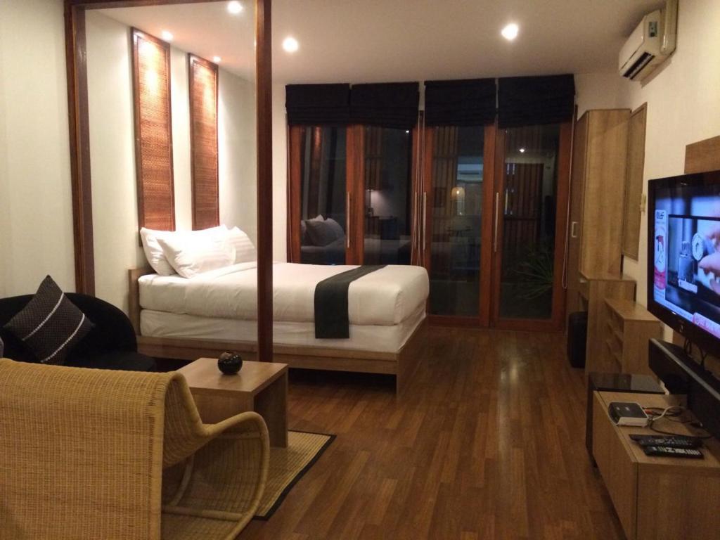 Двухместный (Двухместный люкс Flaherty с 2 отдельными кроватями) отеля 5ive Beach House, Паттайя