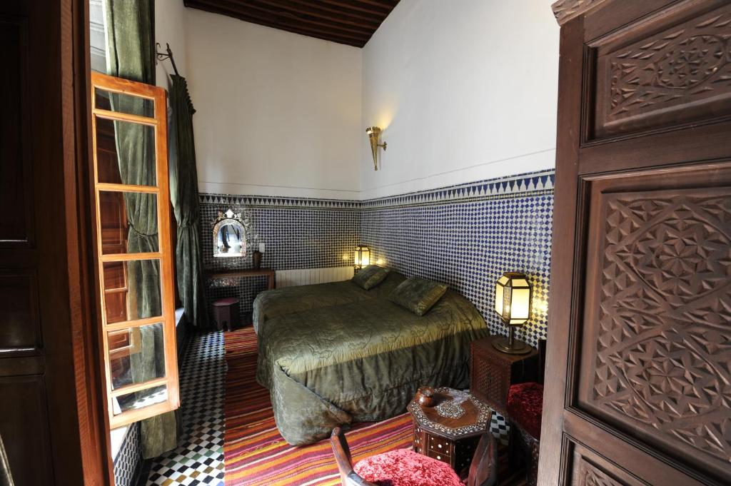 Двухместный (Двухместный номер с 2 отдельными кроватями Qrakeb) отеля Riad Au 20 Jasmins, Фес