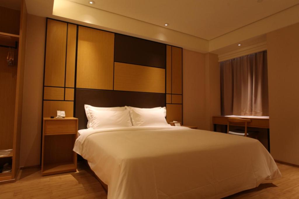 Двухместный (Предложение с ограниченным сроком - Двухместный номер) отеля JI Hotel Shanghai Kangqiao Xiuyan Road, Шанхай