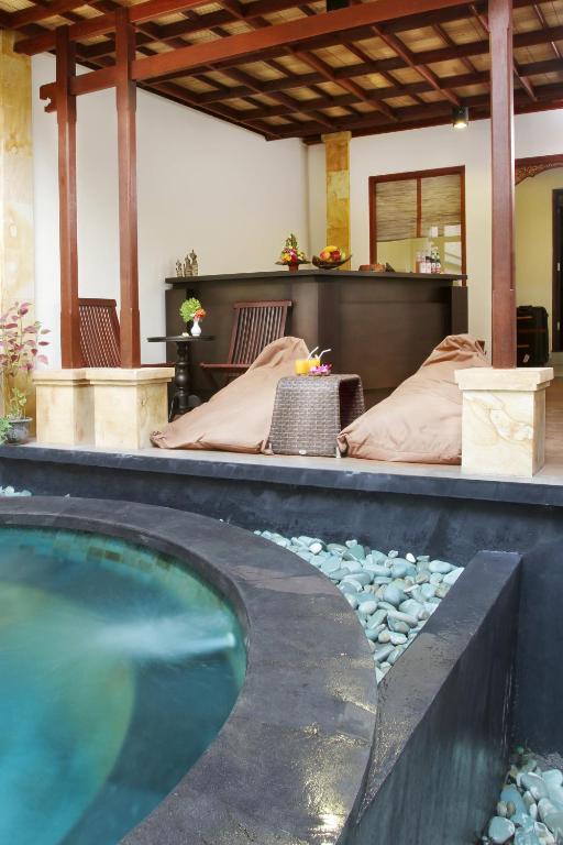 Вилла (Вилла с 1 спальней и небольшим бассейном) отеля Bali Ayu Hotel & Villas, Семиньяк