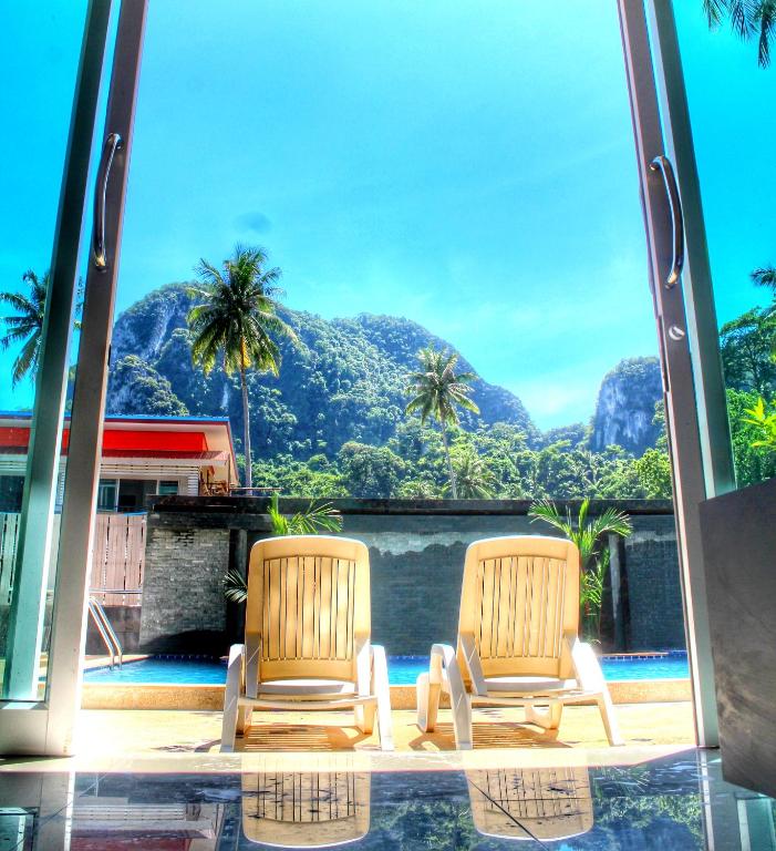 Двухместный (Двухместный номер Делюкс с 1 кроватью и доступом к бассейну) отеля Phi Phi Maiyada Resort, Пхи-Пхи