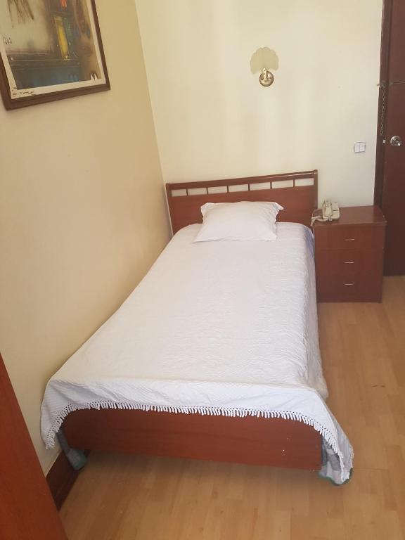 Одноместный (Одноместный номер с собственной ванной комнатой) гостевого дома Residencial Central, Калдаш-да-Раинья
