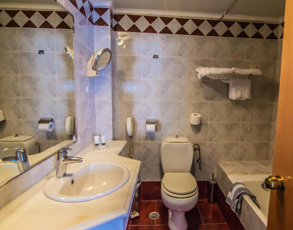 Двухместный (Двухместный номер с 1 кроватью или 2 отдельными кроватями и видом на море) отеля Hotel Hermes, Эрмоуполис